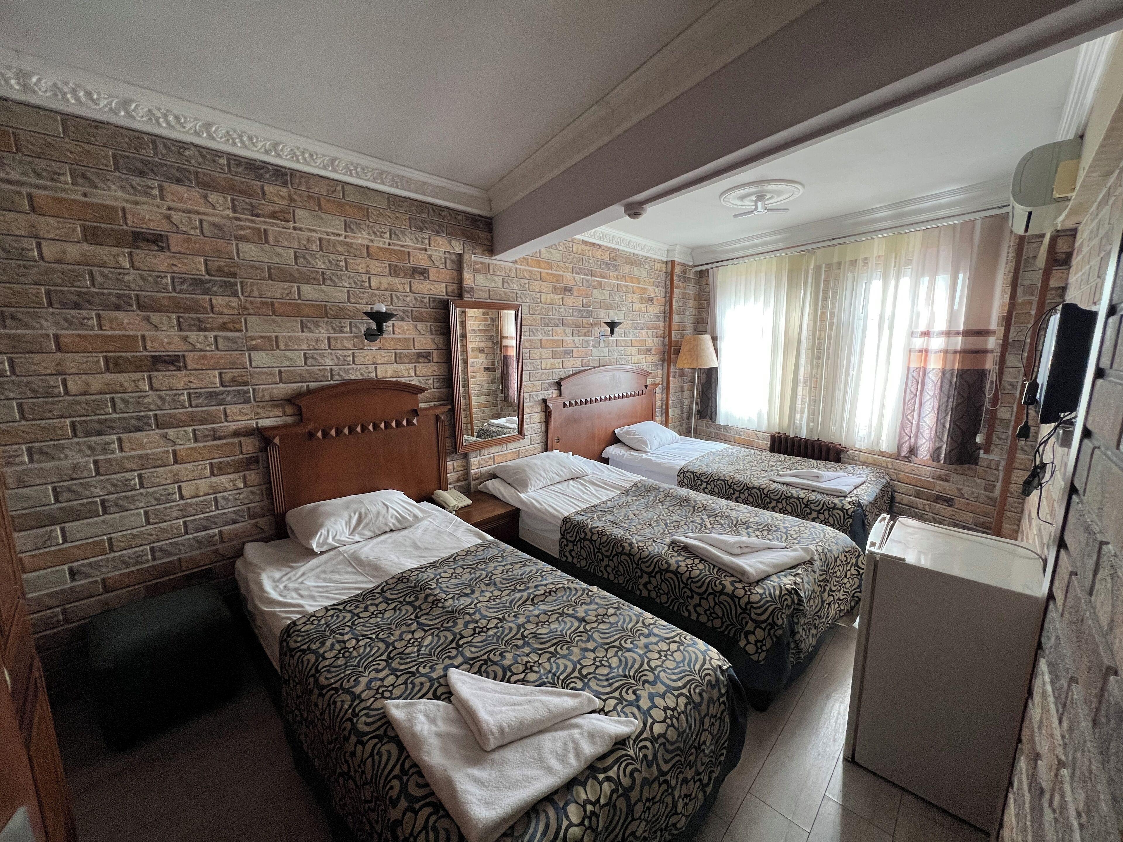 Hotel Red Rose — Photos 2